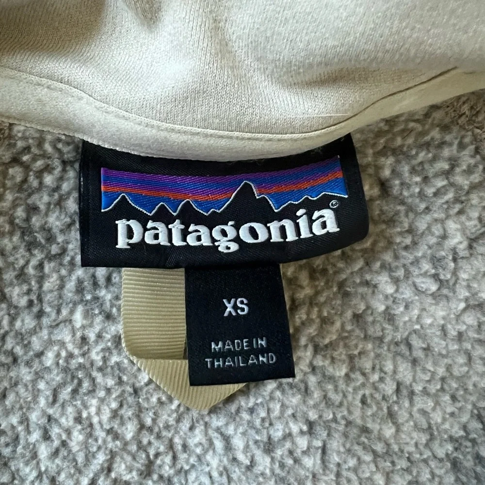 Patagonia | Better Sweater 1/4-Zip | Oatmeal Heather | XS - Picture 3 of 3